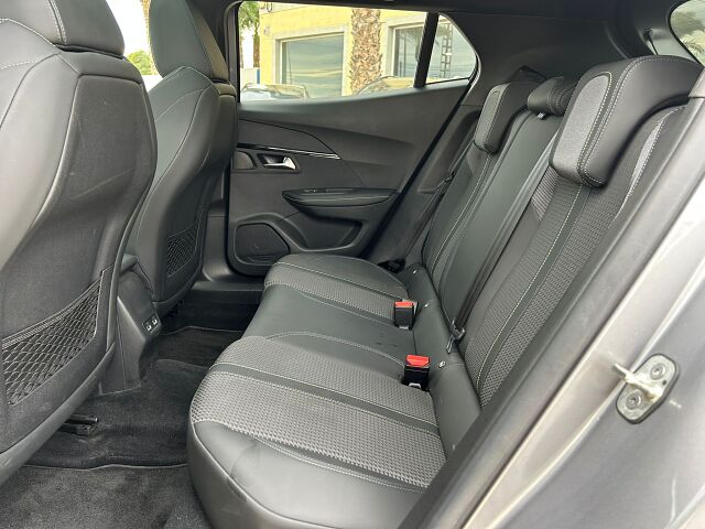 PEUGEOT 2008 GT LINE 1.2 E-THP AUTO SPANISH LHD IN SPAIN 30K 1 OWNER SUPERB 2021