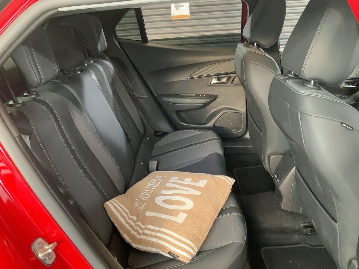 COMING SOON PEUGEOT 2008 ALLURE 1.2 E-THP AUTO SPANISH LHD IN SPAIN 16000 MILES SUPERB 2021