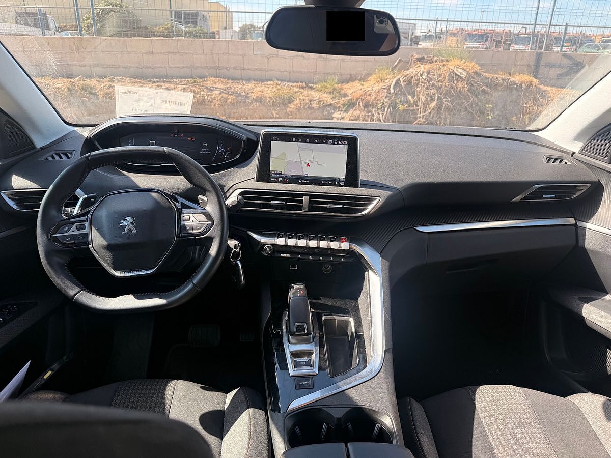 CPMING SOON PEUGEOT 3008 ACTIVE 1.2 E-THP AUTO SPANISH LHD IN SPAIN 60000 MILES SUPERB 2020