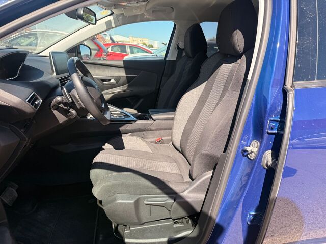 CPMING SOON PEUGEOT 3008 ACTIVE 1.2 E-THP AUTO SPANISH LHD IN SPAIN 60000 MILES SUPERB 2020