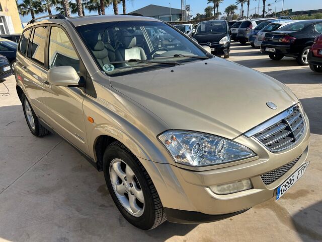 SSANGYONG KYRON 2.7 XDI AUTO 4X4 SPANISH LHD IN SPAIN 125000 MILES SUPERB 2007