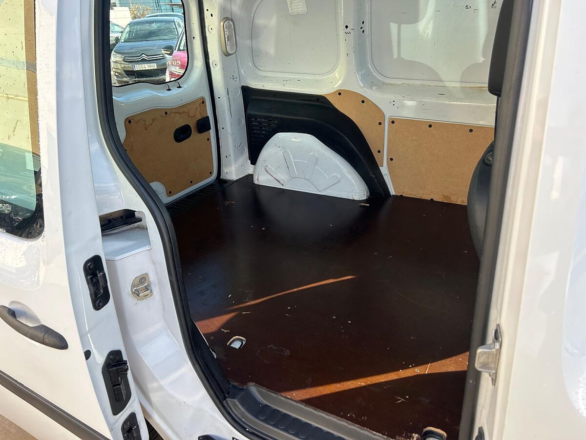 RENAULT KANGOO COMBI VAN 1.5 DCI SPANISH LHD IN SPAIN 64000 MILES SUPERB 2015