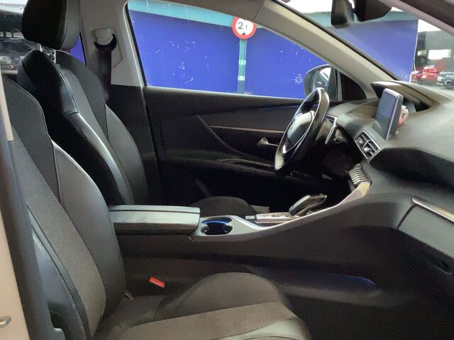 COMING SOON PEUGEOT 3008 ALLURE 1.2 E-THP AUTO SPANISH LHD IN SPAIN 74000 MILES SUPERB 2017