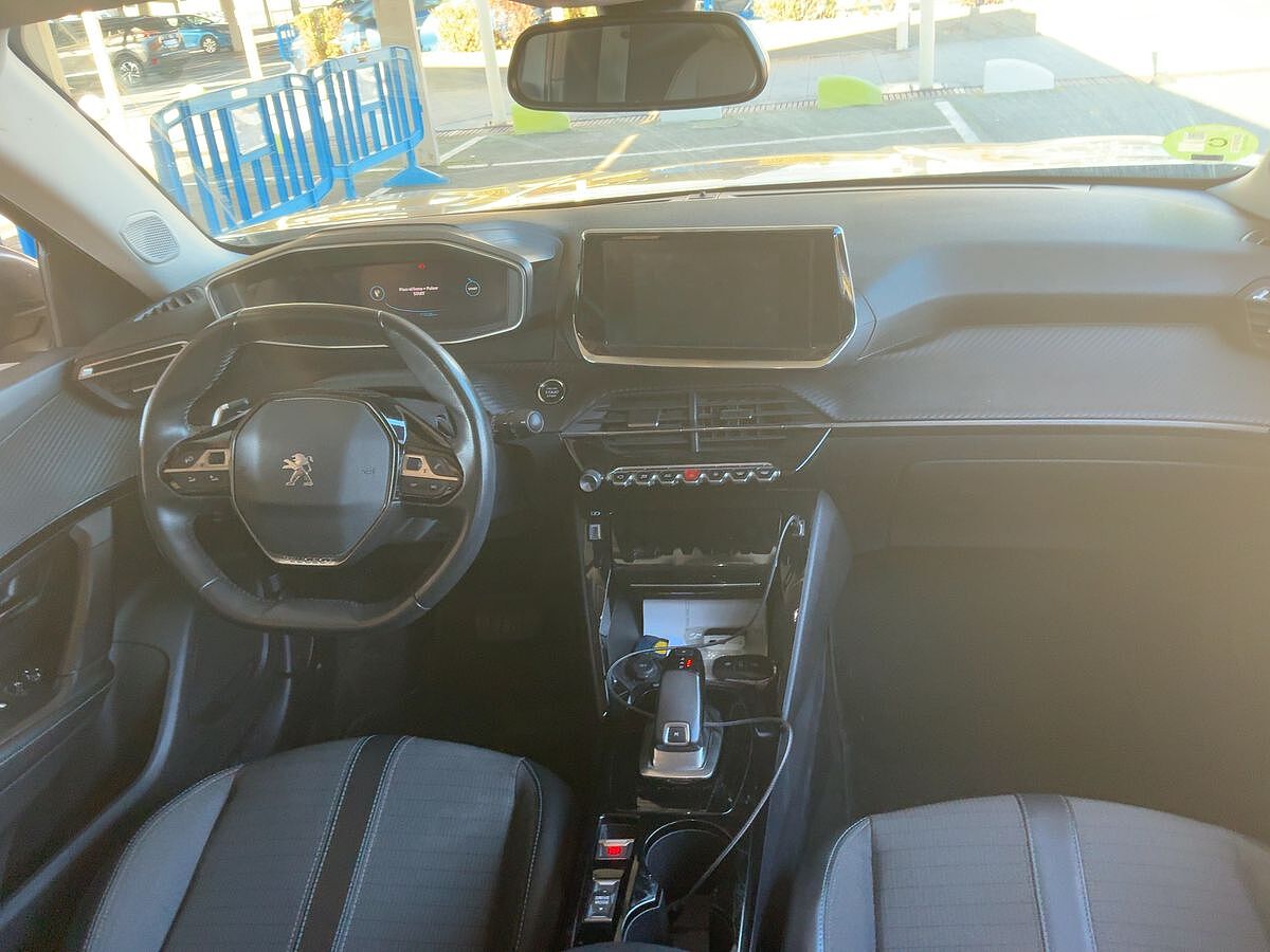 COMING SOON PEUGEOT 2008 ALLURE 1.2 E-THP AUTO SPANISH LHD IN SPAIN 44K 1 OWNER SUPERB 2021