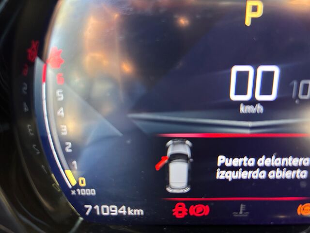 CITROEN DS3 CROSSBACK 1.2 E-THP AUTO SPANISH LHD IN SPAIN 44000 MILES SUPER 2019