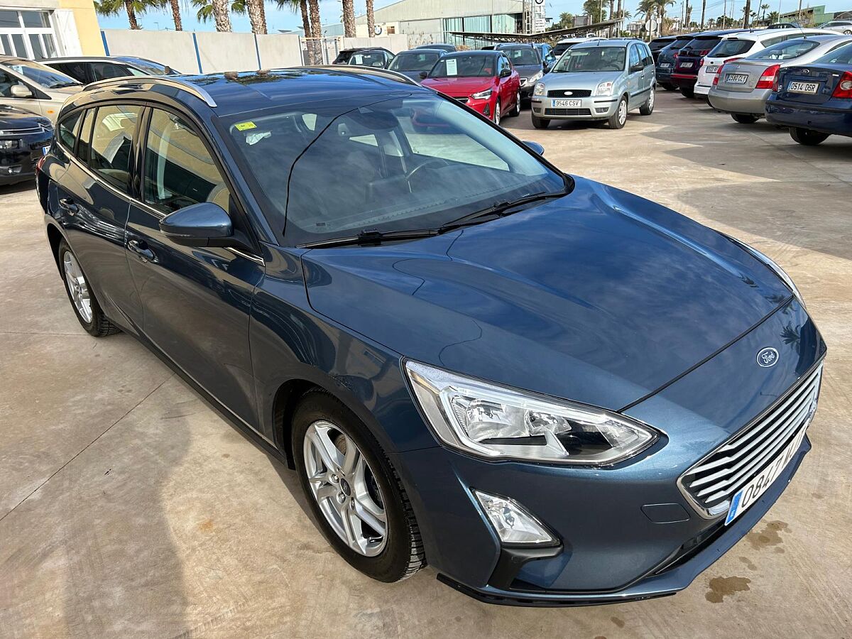 FORD FOCUS ESTATE 1.5 TDCI AUTO SPANISH LHD IN SPAIN 68000 MILES SUPERB 2019