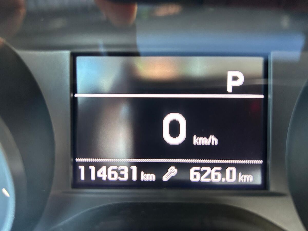 PEUGEOT 208 ALLURE 1.2 E-THP AUTO SPANISH LHD IN SPAIN 71000 MILES SUPERB 2018