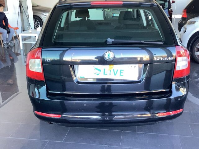 COMING SOON SKODA OCTAVIA AMBIENTE ESTATE 1.6 TDI AUTO SPANISH LHD IN SPAIN 80000 MILES 2011