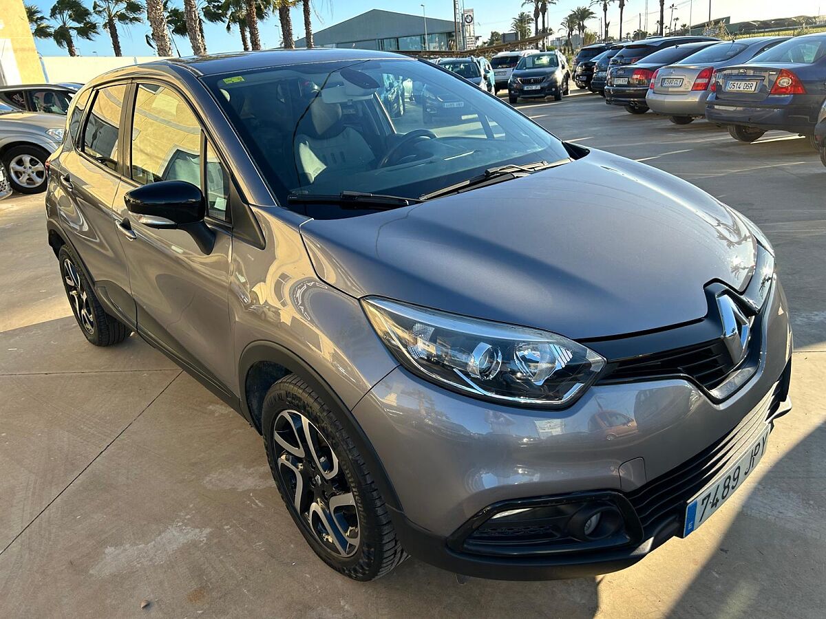 RENAULT CAPTUR ENERGY ZEN 1.5 DCI SPANISH LHD IN SPAIN 62000 MILES SUPERB 2016