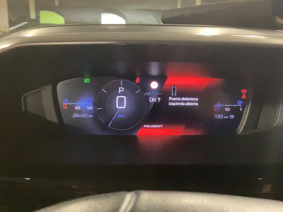 COMING SOON PEUGEOT 308 ALLURE 1.2 E-THP AUTO SPANISH LHD IN SPAIN 16000 MILES SUPERB 2023