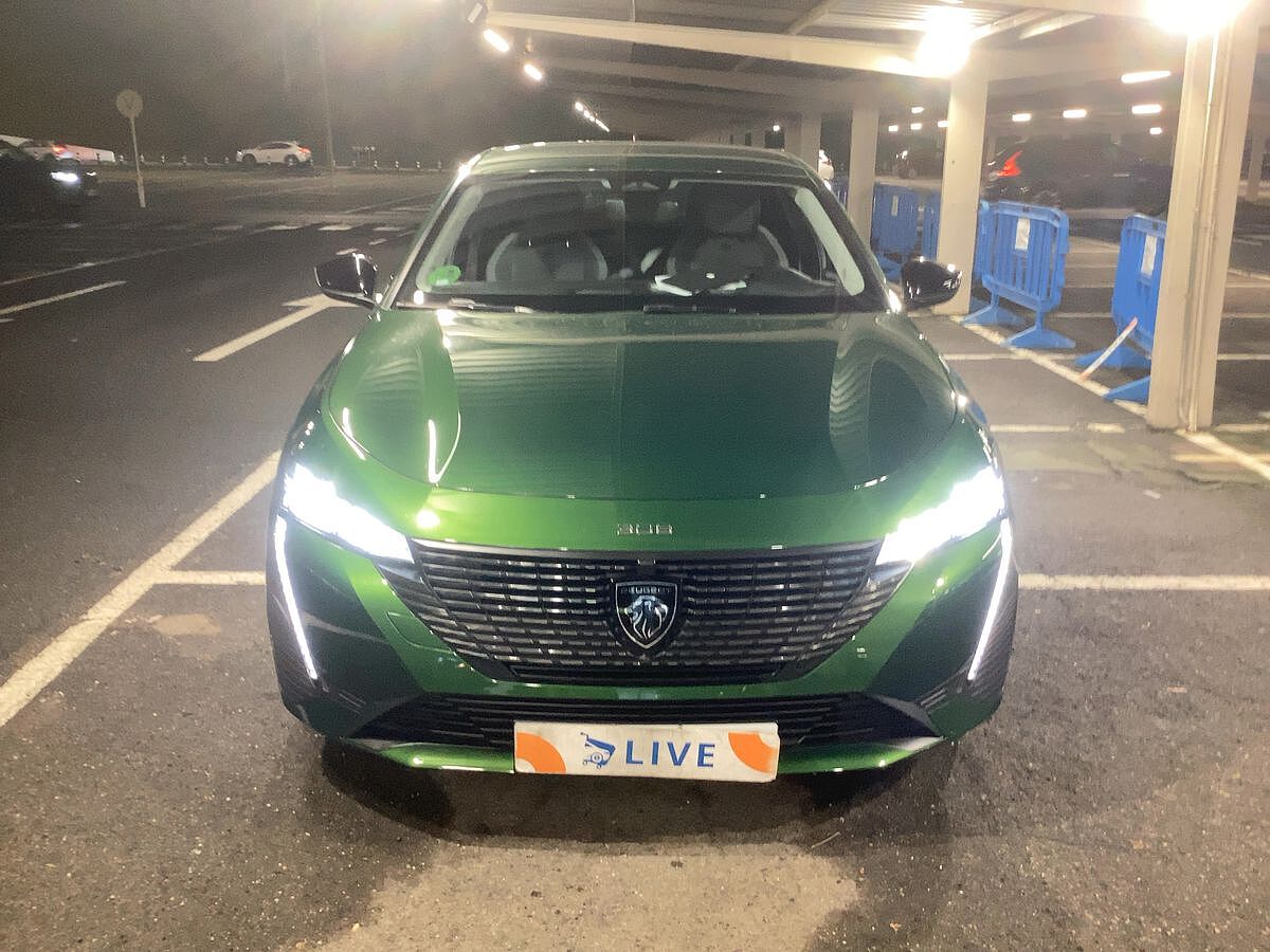 COMING SOON PEUGEOT 308 ALLURE 1.2 E-THP AUTO SPANISH LHD IN SPAIN 16000 MILES SUPERB 2023