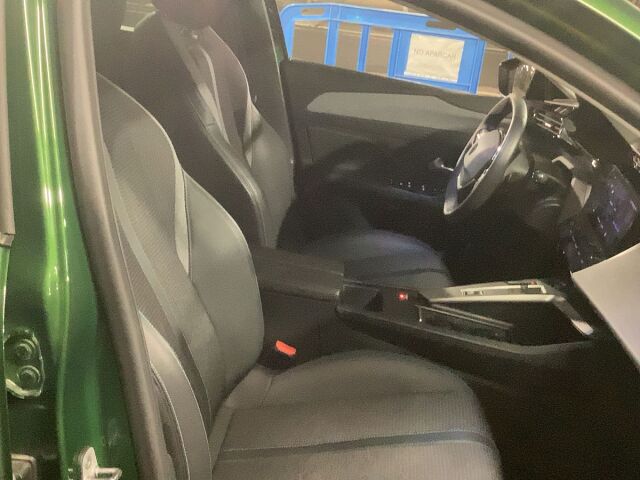 COMING SOON PEUGEOT 308 ALLURE 1.2 E-THP AUTO SPANISH LHD IN SPAIN 16000 MILES SUPERB 2023