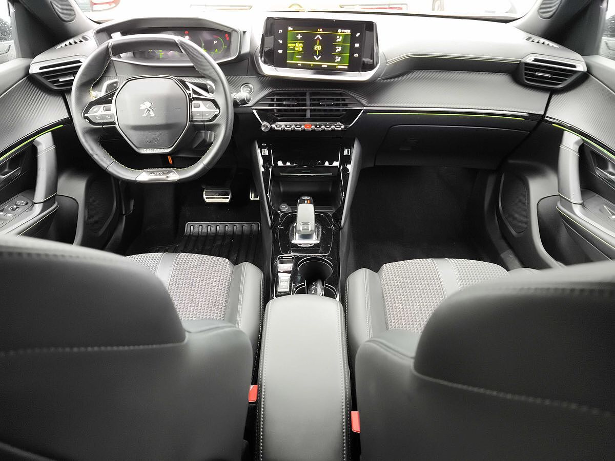 COMING SOON PEUGEOT 2008 GT 1.2 AUTO SPANISH LHD IN SPAIN 22000 MILES SUPERB 1 OWNER 2020