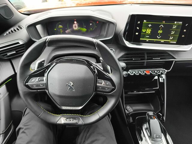 COMING SOON PEUGEOT 2008 GT 1.2 AUTO SPANISH LHD IN SPAIN 22000 MILES SUPERB 1 OWNER 2020