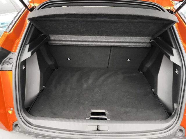 COMING SOON PEUGEOT 2008 GT 1.2 AUTO SPANISH LHD IN SPAIN 22000 MILES SUPERB 1 OWNER 2020