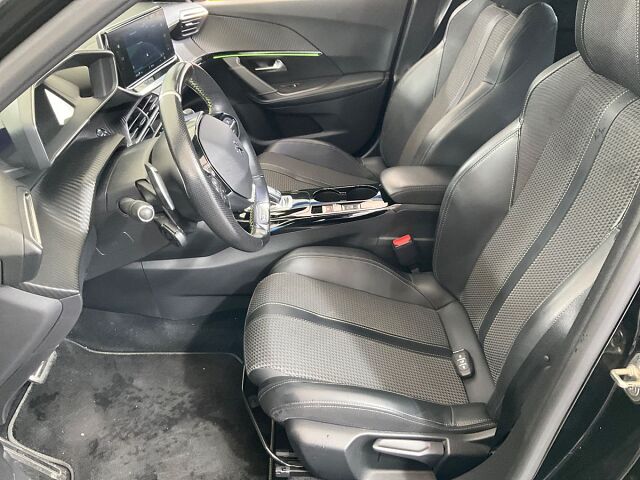 COMING SOON PEUGEOT 2008 GT 1.2 E-THP AUTO SPANISH LHD IN SPAIN 68000 MILES SUPERB 2020