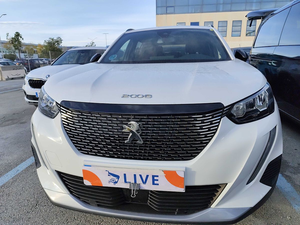 COMING SOON PEUGEOT 2008 ALLURE 1.2 E-THP AUTO SPANISH LHD IN SPAIN 28000 MILES SUPER 2022
