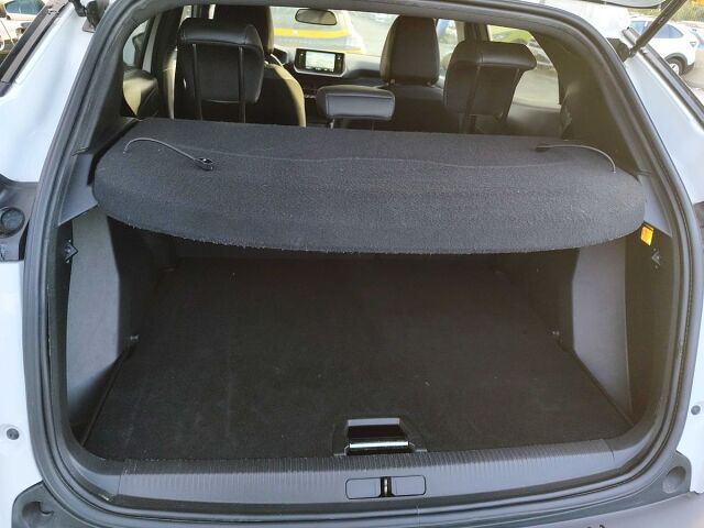 COMING SOON PEUGEOT 2008 ALLURE 1.2 E-THP AUTO SPANISH LHD IN SPAIN 28000 MILES SUPER 2022