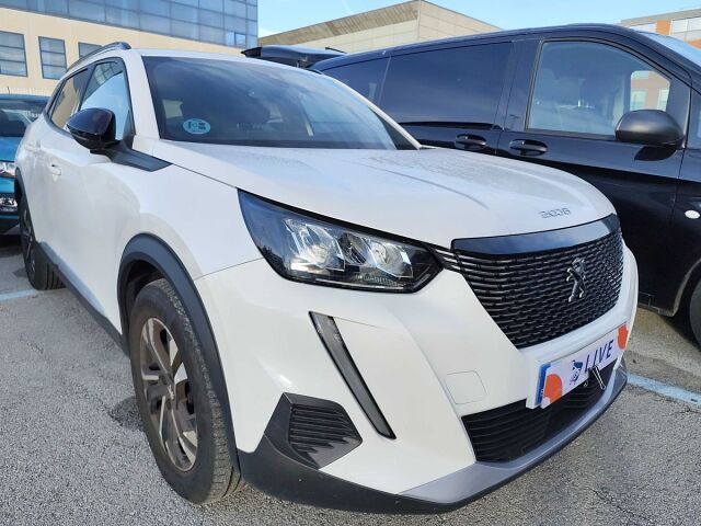 COMING SOON PEUGEOT 2008 ALLURE 1.2 E-THP AUTO SPANISH LHD IN SPAIN 28000 MILES SUPER 2022