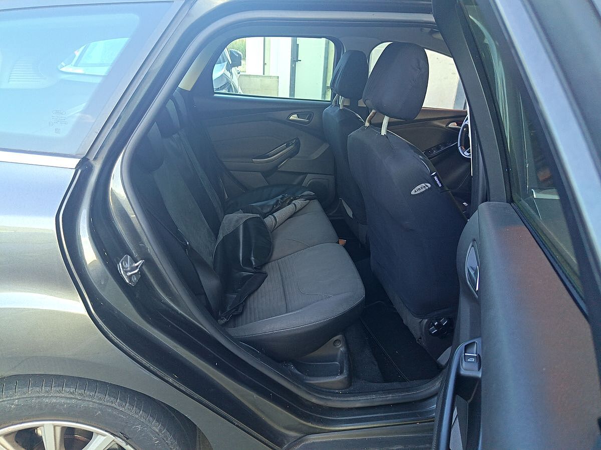 COMING SOON FORD FOCUS TITANIUM ESTATE 1.5 TDCI AUTO SPANISH LHD IN SPAIN 80000 MILES 2017