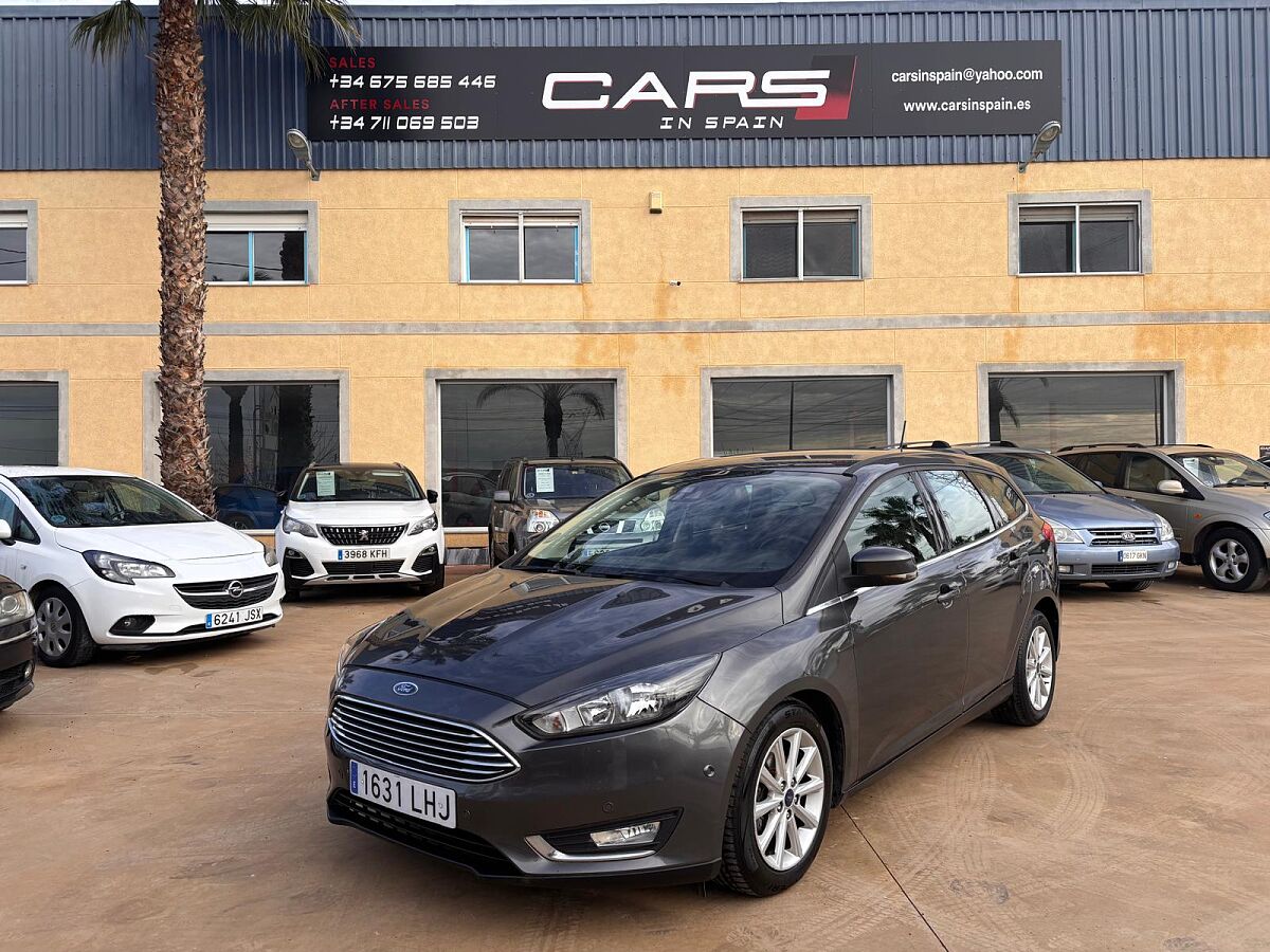 FORD FOCUS TITANIUM ESTATE 1.5 TDCI AUTO SPANISH LHD IN SPAIN 80000 MILES 2017