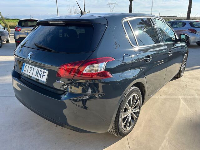 PEUGEOT 308 ALLURE 1.2 E-THP AUTO SPANISH LHD IN SPAIN 40000 MILES SUPERB 2017