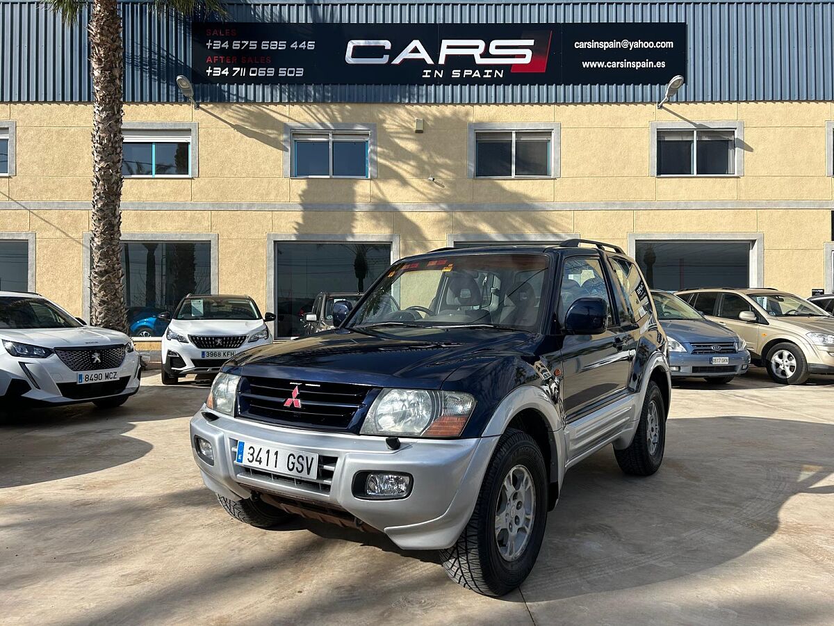 MITSUBISHI SHOGUN SWB 3.2 D4D 4X4 AUTO SPANISH RHD IN SPAIN 152000 MILES 2002