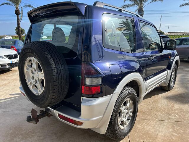 MITSUBISHI SHOGUN SWB 3.2 D4D 4X4 AUTO SPANISH RHD IN SPAIN 152000 MILES 2002