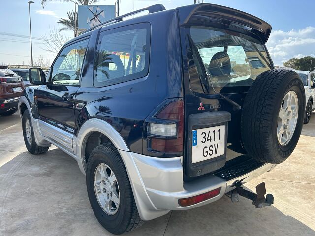 MITSUBISHI SHOGUN SWB 3.2 D4D 4X4 AUTO SPANISH RHD IN SPAIN 152000 MILES 2002