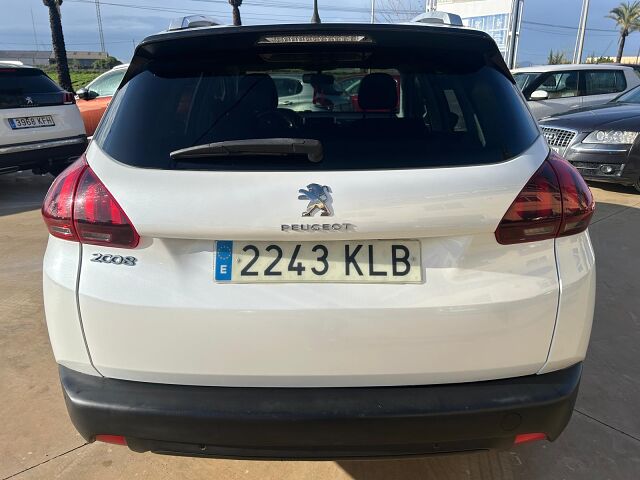 PEUGEOT 2008 STYLE 1.2 E-THP AUTO SPANISH LHD IN SPAIN 66000 MILES SUPERB 2018