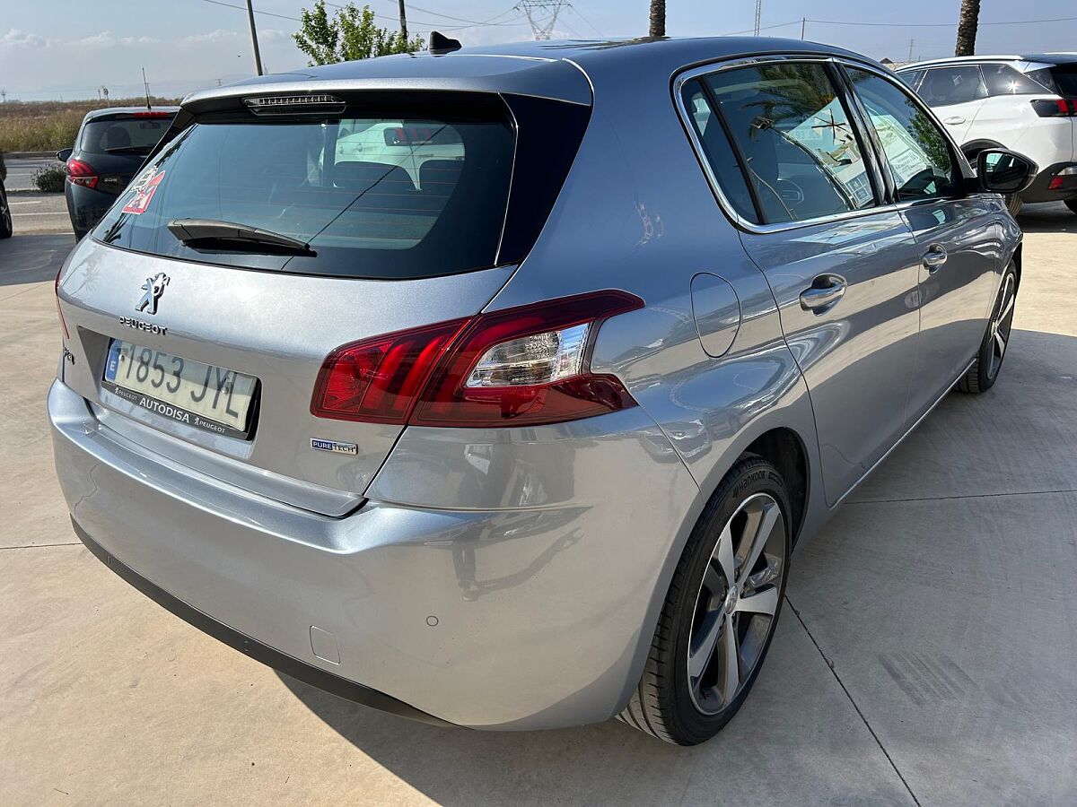 PEUGEOT 308 ALLURE 1.2 E-THP AUTO SPANISH LHD IN SPAIN 61000 MILES SUPERB 2017