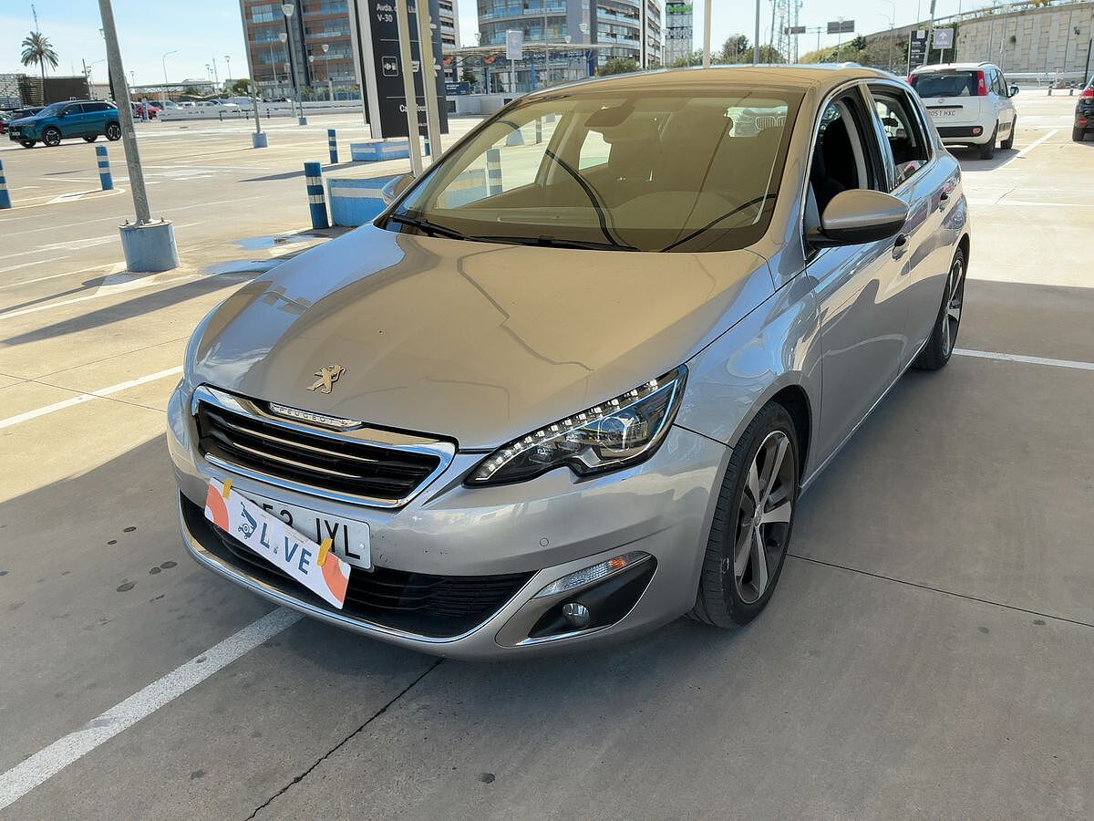 COMING SOON  PEUGEOT 308 ALLURE 1.2 E-THP AUTO SPANISH LHD IN SPAIN 61000 MILES SUPERB 2017
