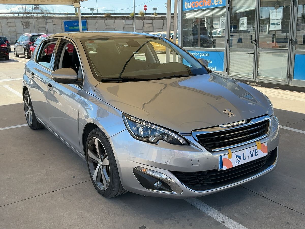 COMING SOON  PEUGEOT 308 ALLURE 1.2 E-THP AUTO SPANISH LHD IN SPAIN 61000 MILES SUPERB 2017