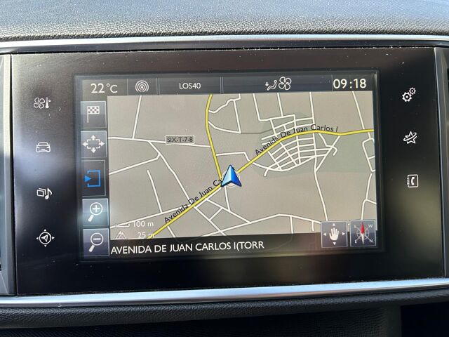 PEUGEOT 308 ALLURE 1.2 E-THP AUTO SPANISH LHD IN SPAIN 61000 MILES SUPERB 2017