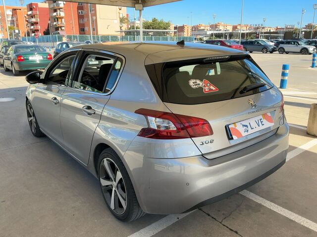 COMING SOON  PEUGEOT 308 ALLURE 1.2 E-THP AUTO SPANISH LHD IN SPAIN 61000 MILES SUPERB 2017