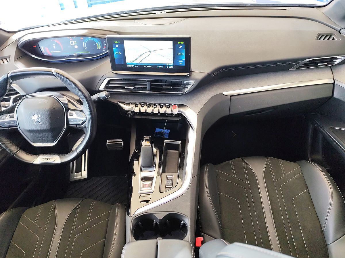 COMING SOON PEUGEOT 3008 GT HYBRID 4 AUTO PHEV SPANISH LHD IN SPAIN 48000 MILES SUPERB 2022