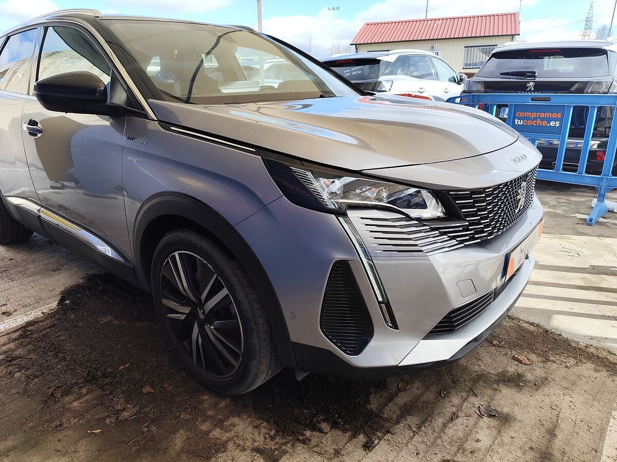 COMING SOON PEUGEOT 3008 GT HYBRID 4 AUTO PHEV SPANISH LHD IN SPAIN 48000 MILES SUPERB 2022