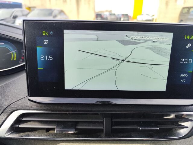 COMING SOON PEUGEOT 3008 GT HYBRID 4 AUTO PHEV SPANISH LHD IN SPAIN 48000 MILES SUPERB 2022