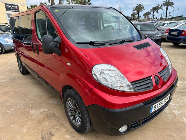RENAULT TRAFIC 9 SEATS 2.0 DCI SPANISH LHD IN SPAIN 137000 MILES SUPERB 2013