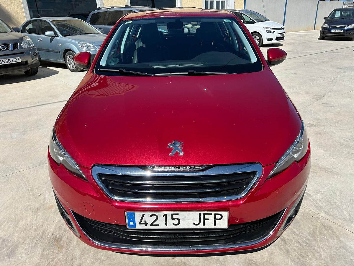 PEUGEOT 308 ALLURE 1.2 E-THP AUTO SPANISH LHD IN SPAIN 78000 MILES SUPERB 2015
