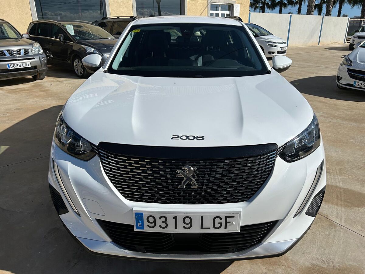 PEUGEOT 2008 ALLURE 1.2 E-THP AUTO SPANISH LHD IN SPAIN 39000 MILES SUPERB 2020