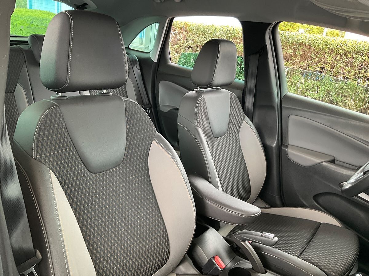 COMING SOON OPEL CROSSLAND X 1.2 AUTO SPANISH LHD IN SPAIN ONLY 58000 MILES SUPERB 2017