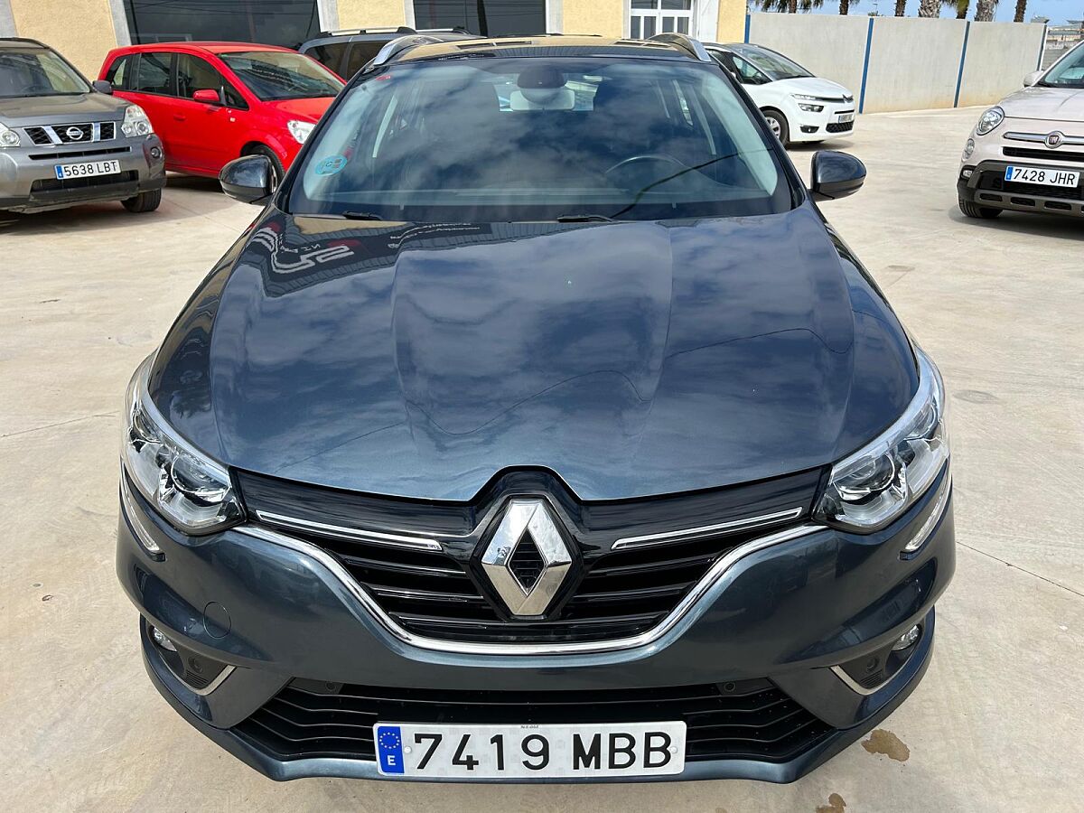 RENAULT MEGANE ESTATE 1.2 TCE AUTO SPANISH LHD IN SPAIN 35000 MILES SUPER 2017