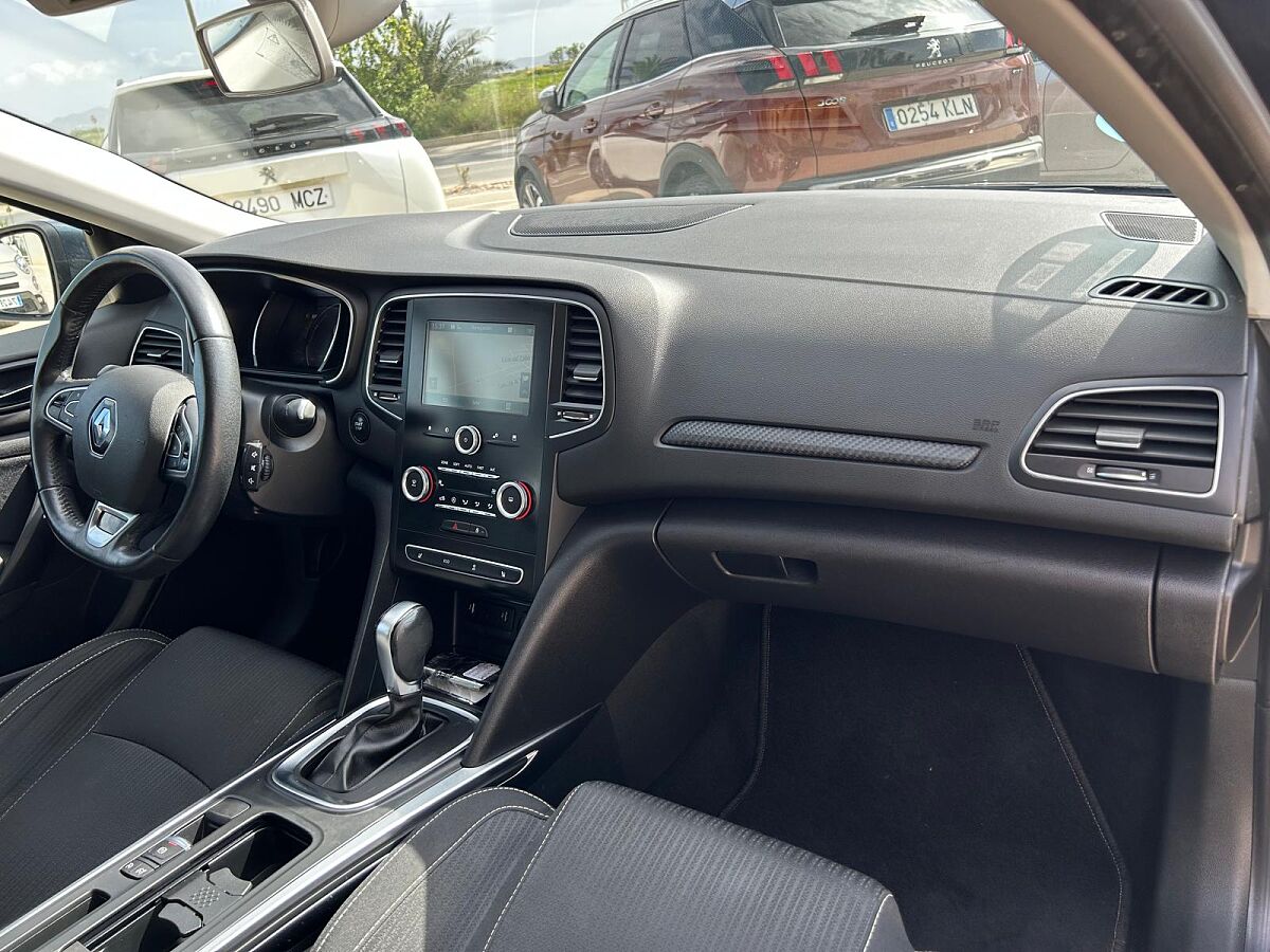 RENAULT MEGANE ESTATE 1.2 TCE AUTO SPANISH LHD IN SPAIN 35000 MILES SUPER 2017