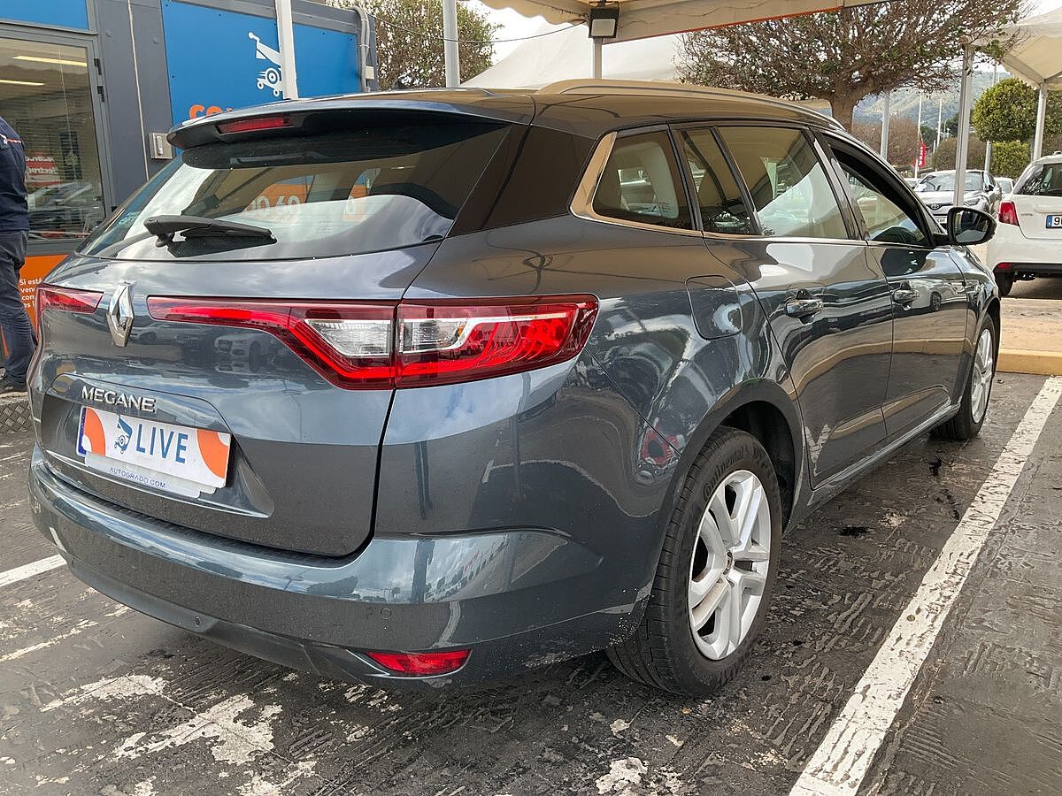 COMING SOON RENAULT MEGANE ESTATE 1.2 TCE AUTO SPANISH LHD IN SPAIN 35000 MILES SUPER 2017