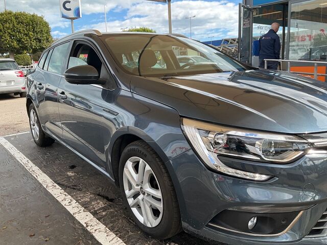 COMING SOON RENAULT MEGANE ESTATE 1.2 TCE AUTO SPANISH LHD IN SPAIN 35000 MILES SUPER 2017