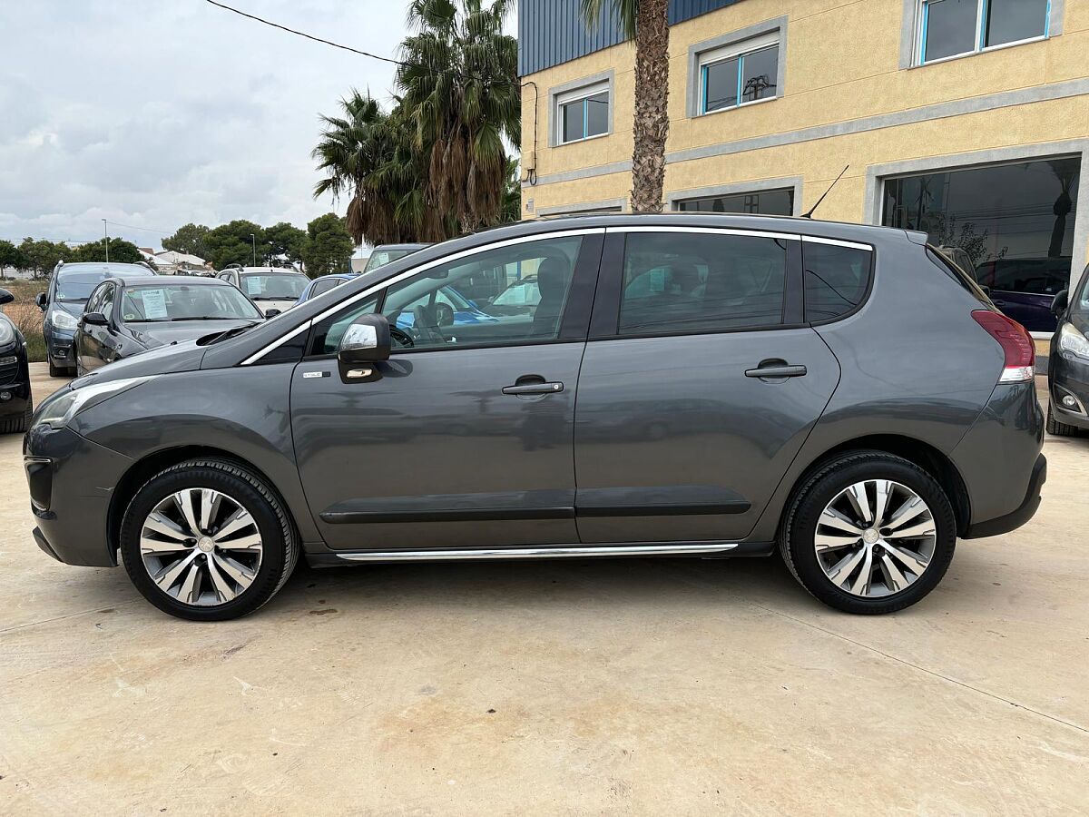 PEUGEOT 3008 ALLURE 1.6 BLUE HDI AUTO SPANISH LHD IN SPAIN 95000 MILES 2016