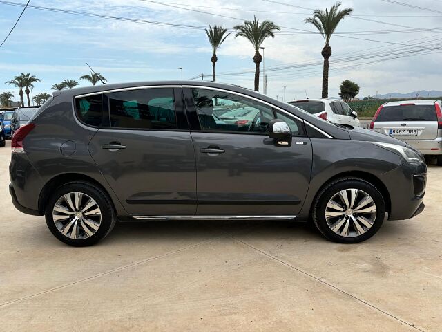 PEUGEOT 3008 ALLURE 1.6 BLUE HDI AUTO SPANISH LHD IN SPAIN 95000 MILES 2016