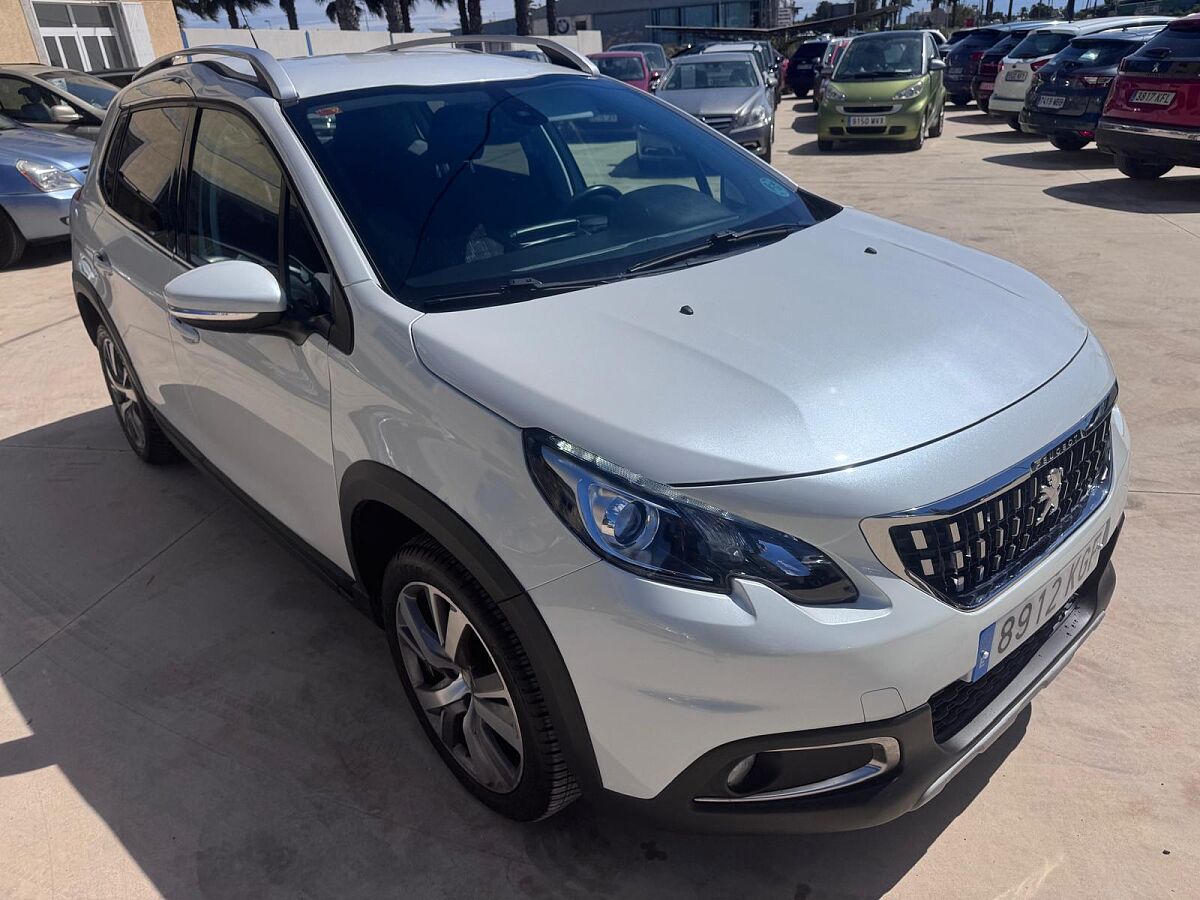 PEUGEOT 2008 ALLURE 1.2 E-THP AUTO SPANISH LHD IN SPAIN 43000 MILES 1 OWNER 2017