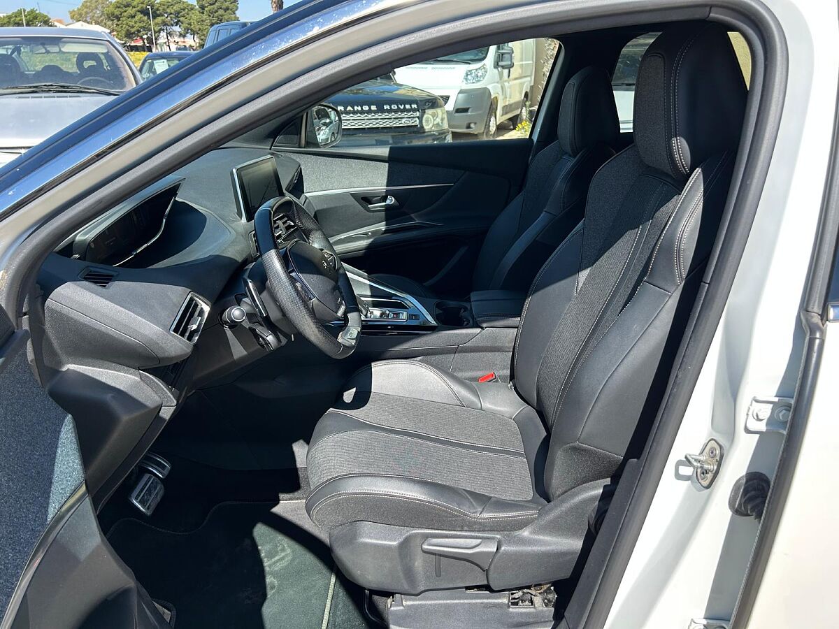 PEUGEOT 3008 GT LINE 1.5 HDI AUTO SPANISH LHD IN SPAIN 93000 MILES SUPERB 2018